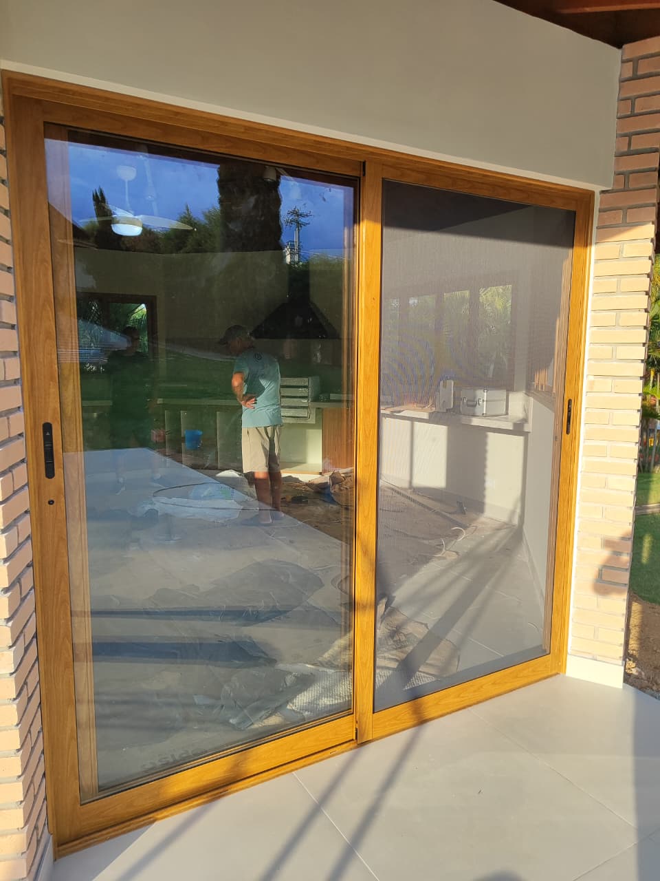 Projeto de porta Vaz Glass