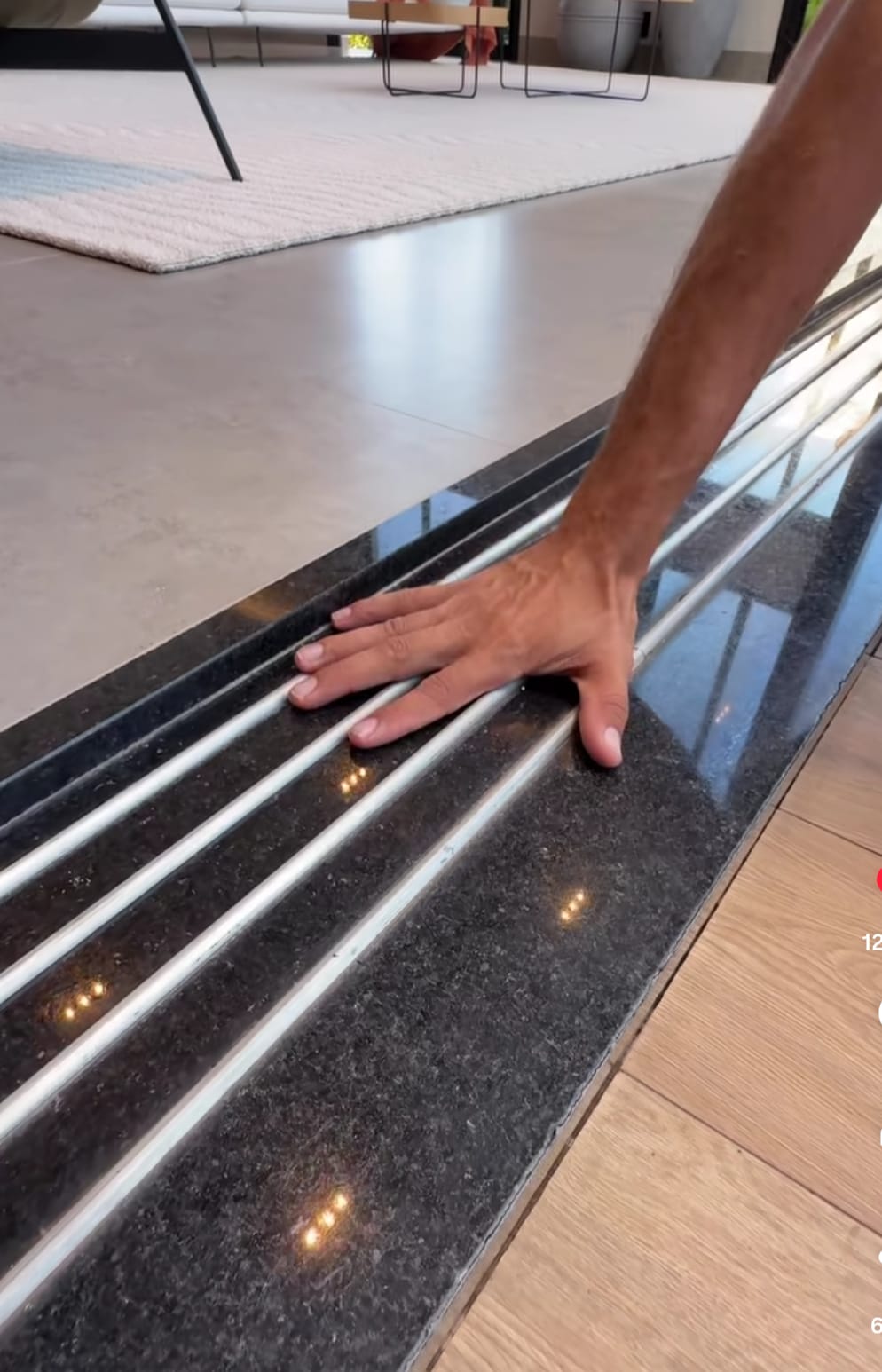 Trilho meia cana embutido para porta de correr